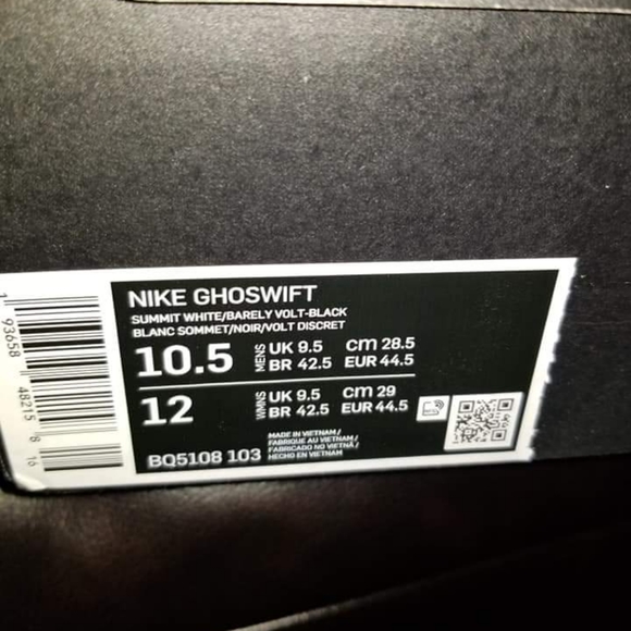 Shoes - Picture 2 of 3